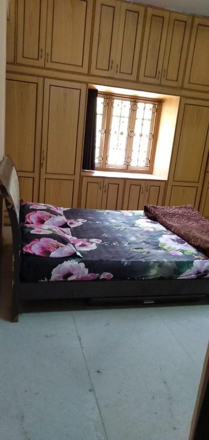 Apartament Srinivas Nilayam Hajdarabad Zewnętrze zdjęcie