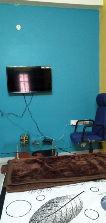 Apartament Srinivas Nilayam Hajdarabad Zewnętrze zdjęcie